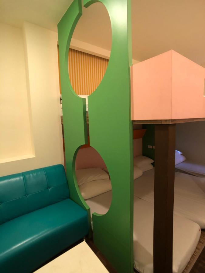 逢甲驛站青年旅舍 Hostel ไถจง ภายนอก รูปภาพ
